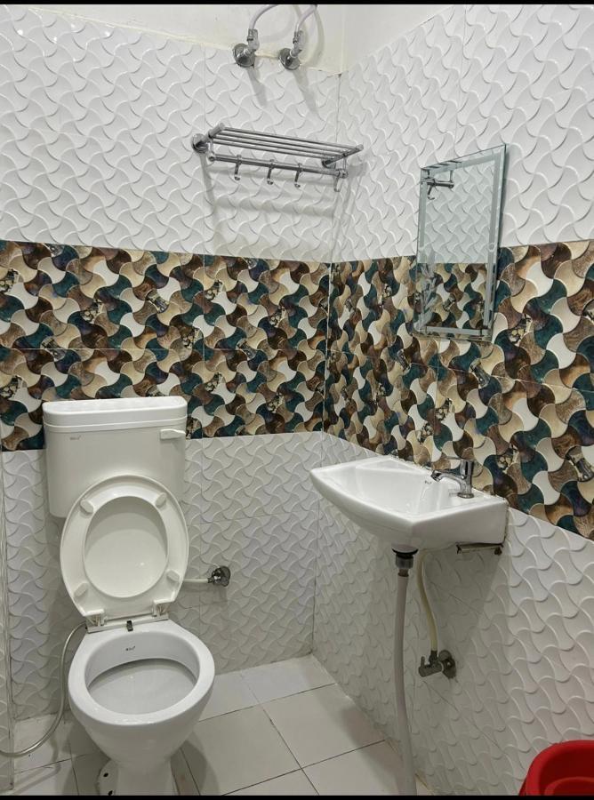 Lotus Paying Guest House Βαρανάσι Εξωτερικό φωτογραφία