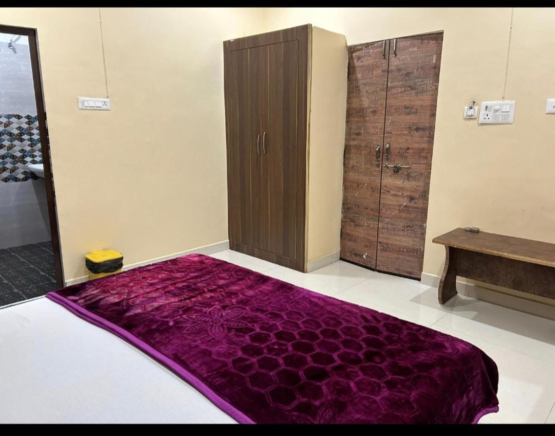 Lotus Paying Guest House Βαρανάσι Εξωτερικό φωτογραφία