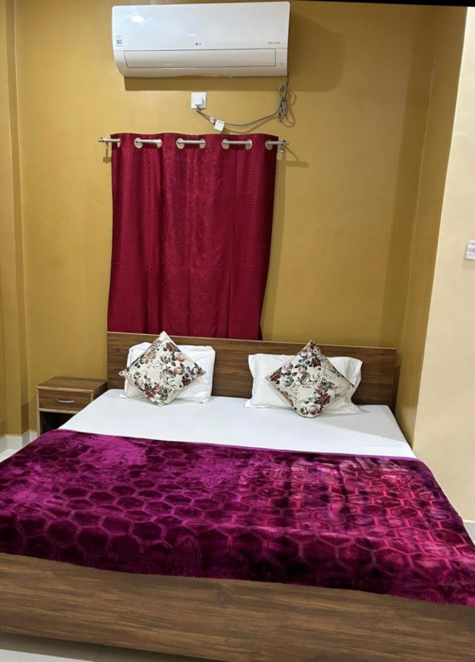 Lotus Paying Guest House Βαρανάσι Εξωτερικό φωτογραφία